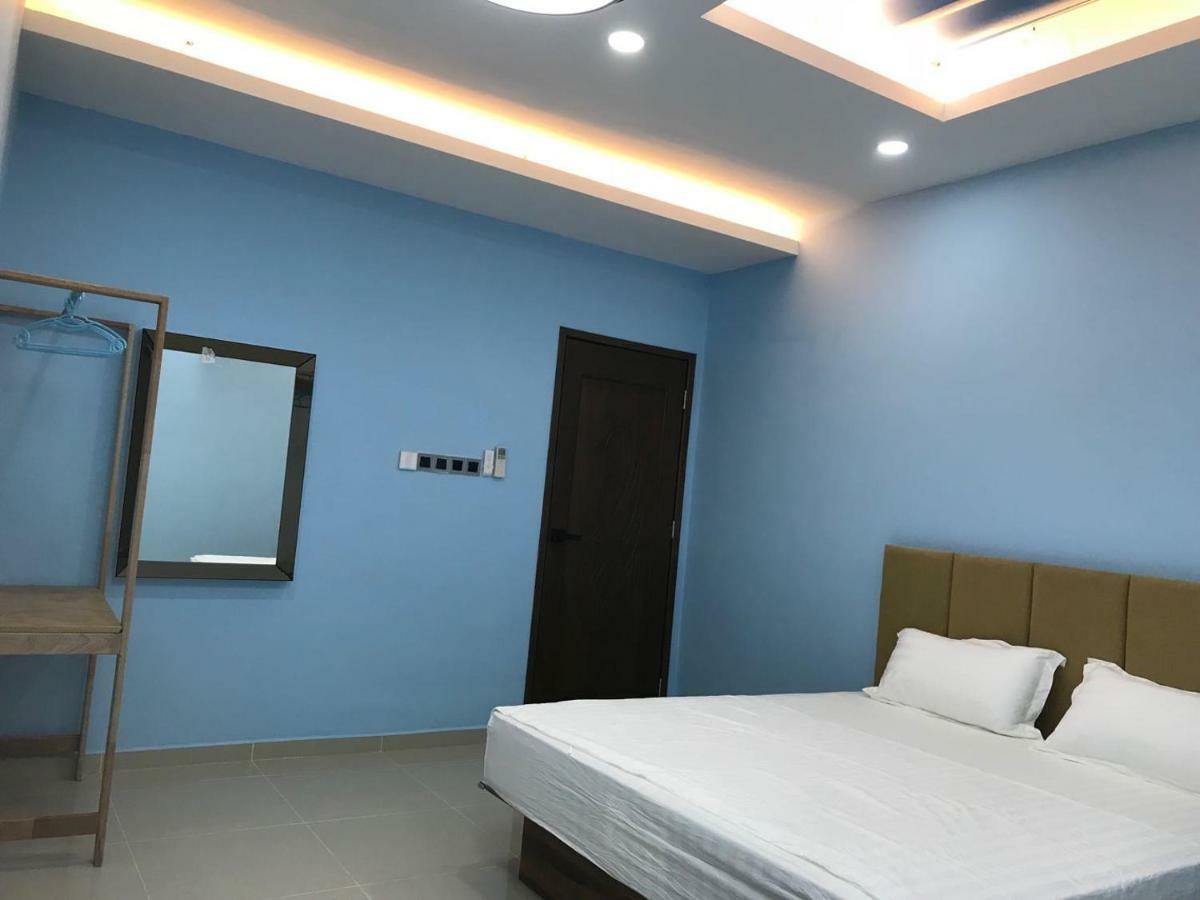 Homestay Stardow~星窗名宿~ Johor Bahru Exterior foto